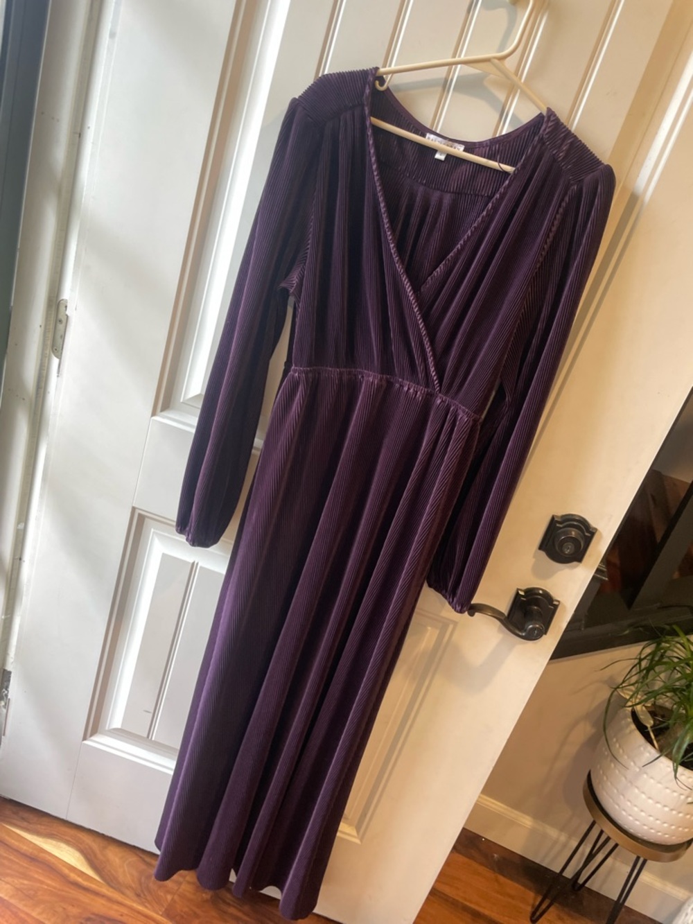 Baltic Born Venus pleated maxi dress. Size L